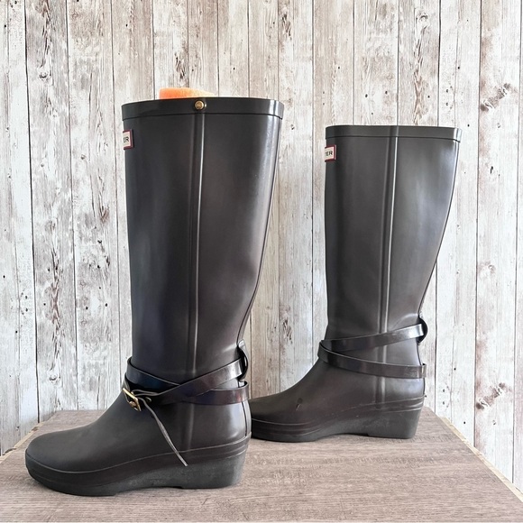 Hunter Wedge Tall Rain Boots Size 6 - Picture 1 of 9